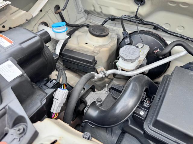 ハスラー Ｘ　バックカメラ　ナビ　ＴＶ　衝突被害軽減システム　オートライト　ＨＩＤ　スマートキー　アイドリングストップ　電動格納ミラー　シートヒーター　ベンチシート　ＣＶＴ　盗難防止システム　ＡＢＳ　ＥＳＣ　ＣＤ（57枚目）