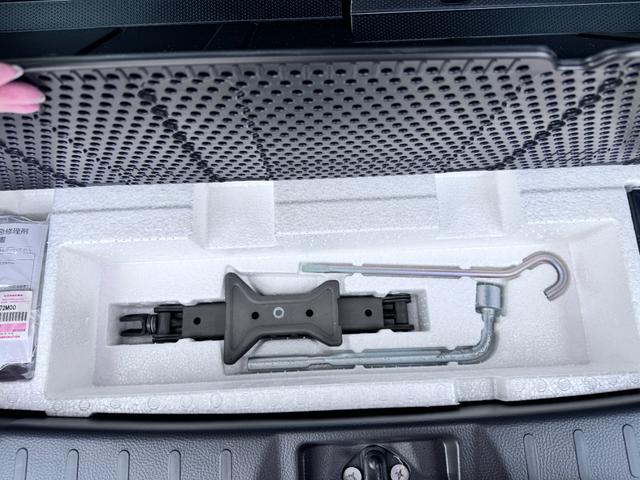 ハスラー Ｘ　バックカメラ　ナビ　ＴＶ　衝突被害軽減システム　オートライト　ＨＩＤ　スマートキー　アイドリングストップ　電動格納ミラー　シートヒーター　ベンチシート　ＣＶＴ　盗難防止システム　ＡＢＳ　ＥＳＣ　ＣＤ（62枚目）