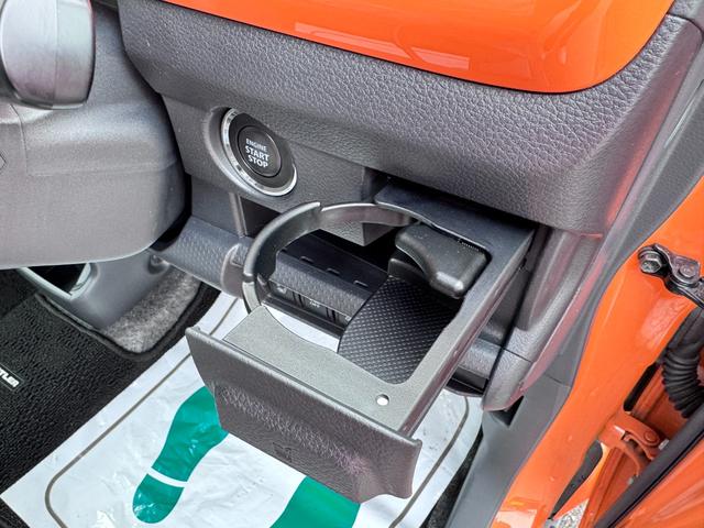 ハスラー Ｘ　バックカメラ　ナビ　ＴＶ　衝突被害軽減システム　オートライト　ＨＩＤ　スマートキー　アイドリングストップ　電動格納ミラー　シートヒーター　ベンチシート　ＣＶＴ　盗難防止システム　ＡＢＳ　ＥＳＣ　ＣＤ（64枚目）