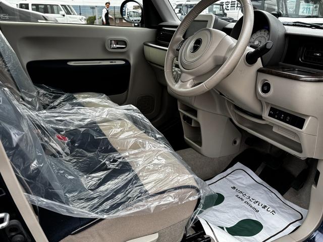 アルトラパン モード　クリアランスソナー　レーンアシスト　衝突被害軽減システム　オートライト　ＨＩＤ　スマートキー　アイドリングストップ　電動格納ミラー　シートヒーター　ＣＶＴ　盗難防止システム　ＡＢＳ　ＥＳＣ（58枚目）