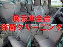 スペーシア Ｘ　両側スライド・片側電動　ナビ　ＴＶ　オートライト　スマートキー　アイドリングストップ　電動格納ミラー　ベンチシート　ＣＶＴ　盗難防止システム　ＡＢＳ　ＣＤ　ＵＳＢ　ミュージックプレイヤー接続可（4枚目）