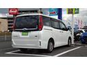 ハイブリッドＧｉ　ＥＴＣ　ナビ　ＴＶ　オートクルーズコントロール　両側電動スライドドア　オートライト　ＬＥＤヘッドランプ　スマートキー　電動格納ミラー　シートヒーター　後席モニター　３列シート　ウォークスルー　ＣＶＴ（15枚目）