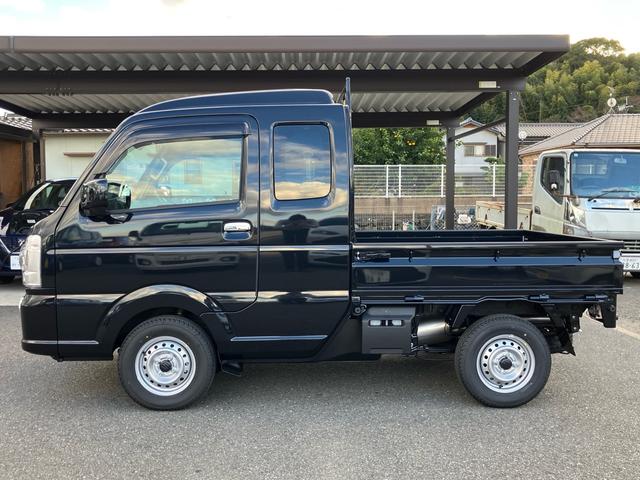 スーパーキャリイ Ｘ　４ＷＤ　キーレスエントリー　衝突被害軽減システム　アイドリングストップ　盗難防止システム　レーンアシスト　オートライト　　未使用車（12枚目）