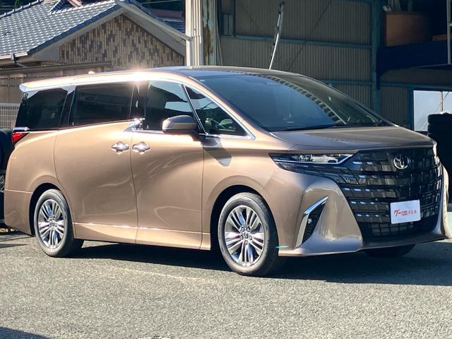 アルファード Ｚ　両側電動スライドドア　ユニバーサルステップ　左右独立ムーンルーフ　ヘッドアップディスプレイ　ＪＢＬサウンド　ナビ　フルセグテレビ　後席モニター（3枚目）