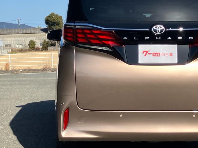 アルファード Ｚ　両側電動スライドドア　ユニバーサルステップ　左右独立ムーンルーフ　ヘッドアップディスプレイ　ＪＢＬサウンド　ナビ　フルセグテレビ　後席モニター（14枚目）