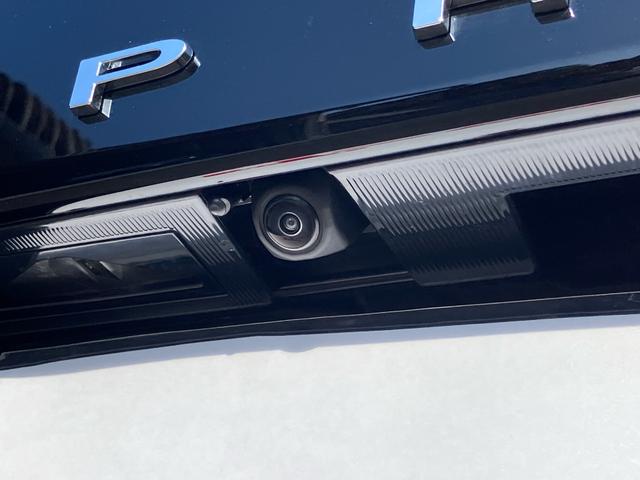 アルファード Ｚ　両側電動スライドドア　ユニバーサルステップ　左右独立ムーンルーフ　ヘッドアップディスプレイ　ＪＢＬサウンド　ナビ　フルセグテレビ　後席モニター（16枚目）