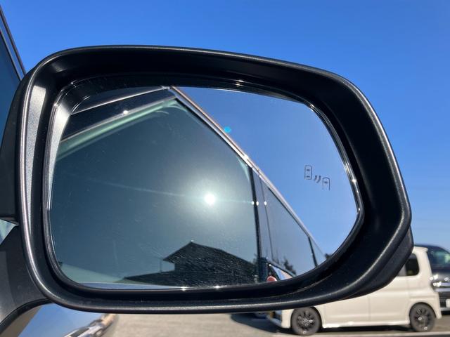 アルファード Ｚ　両側電動スライドドア　ユニバーサルステップ　左右独立ムーンルーフ　ヘッドアップディスプレイ　ＪＢＬサウンド　ナビ　フルセグテレビ　後席モニター（18枚目）