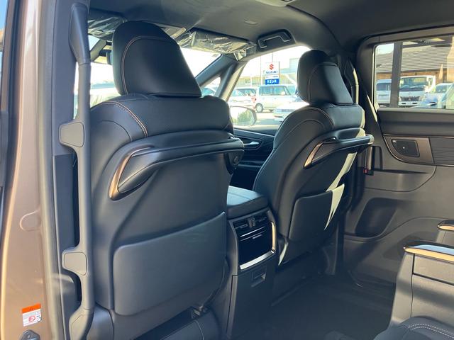 アルファード Ｚ　両側電動スライドドア　ユニバーサルステップ　左右独立ムーンルーフ　ヘッドアップディスプレイ　ＪＢＬサウンド　ナビ　フルセグテレビ　後席モニター（34枚目）