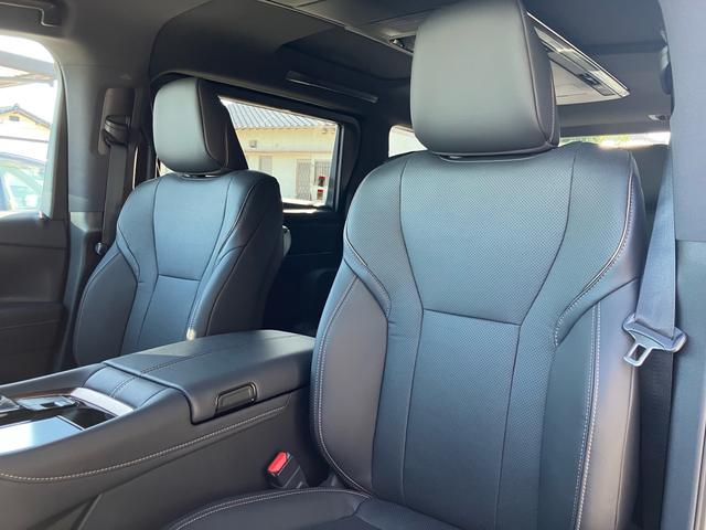 アルファード Ｚ　両側電動スライドドア　ユニバーサルステップ　左右独立ムーンルーフ　ヘッドアップディスプレイ　ＪＢＬサウンド　ナビ　フルセグテレビ　後席モニター（40枚目）