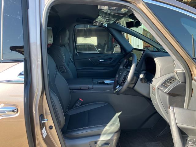 アルファード Ｚ　両側電動スライドドア　ユニバーサルステップ　左右独立ムーンルーフ　ヘッドアップディスプレイ　ＪＢＬサウンド　ナビ　フルセグテレビ　後席モニター（42枚目）