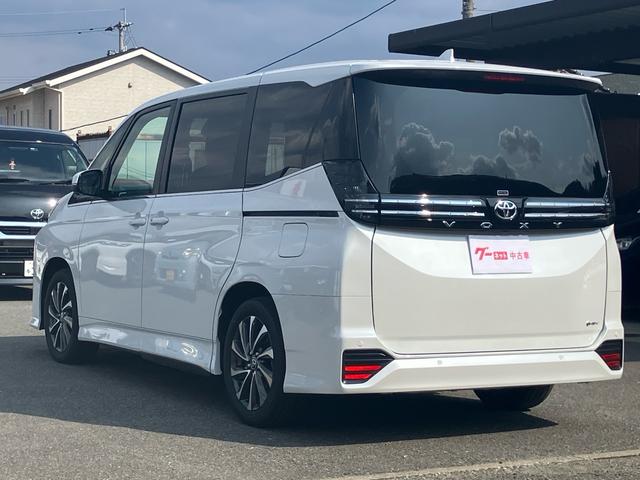 ヴォクシー ハイブリッドＳ－Ｚ　快適リベンＰ、トヨタセーフティセンス、Ｐリアゲート、ＬＥＤヘッドランプ、ユニバーサルステップ、デジタルキー、デジタルインナーミラー、２．０ＥＴＣ、トヨタチームメイトアドバンスパーク、寒冷地仕様（13枚目）