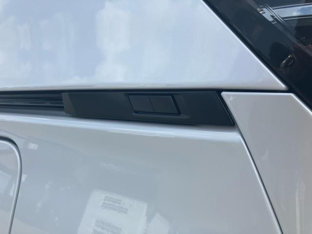 ヴォクシー ハイブリッドＳ－Ｚ　快適リベンＰ、トヨタセーフティセンス、Ｐリアゲート、ＬＥＤヘッドランプ、ユニバーサルステップ、デジタルキー、デジタルインナーミラー、２．０ＥＴＣ、トヨタチームメイトアドバンスパーク、寒冷地仕様（16枚目）