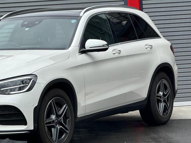 ＧＬＣ ＧＬＣ２２０ｄ　４マチック　スポーツラインエディシン　パノラマルーフ　１２．３インチコックピットディスプレイ　ＡＭＧ１９ｉｎＡＷ　３６０°カメラ　電動テールゲート　レーダーセーフティＰＫＧ　エアバランスＰＫＧ　メーカーナビＴＶ　ブラックレザーシート（30枚目）