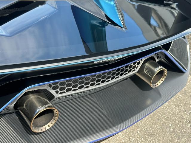 アヴェンタドール 　ＳＶＪ　ノビテックカーボンボンネット　リープデザインカーボンサイドステップ　ＡＤＶ．１ホイール　ブリリアントマフラー　電動カーボンシート　カーボンＥ／Ｇ　プロテクションフィルム　プロコンカーボンパドル（44枚目）