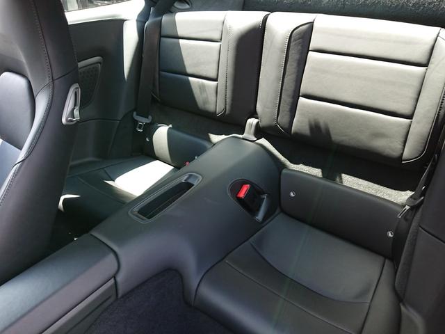 ９１１ ９１１カレラ　ＰＤＫ　ディーラー車　黒革　シートヒーター＆ベンチレーション　純正ナビＴＶ　Ｂカメラ　リトラクタブルリヤスポイラー　１９ｉｎＡＷ　アルカンターラルーフライナー　パークセンサー　パドルシフト　ＥＴＣ（26枚目）
