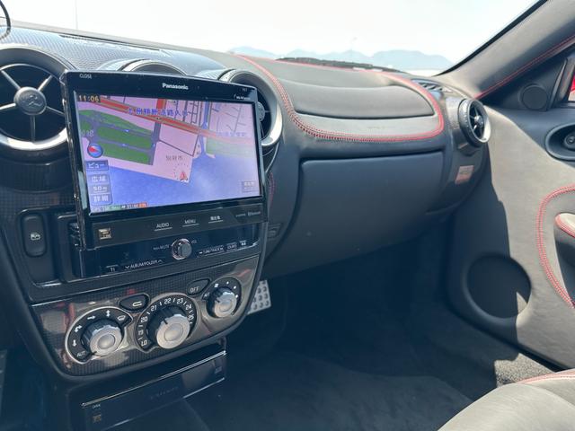 Ｆ４３０ Ｆ１　Ｄ車　左Ｈ　社外カーボンエアロ（Ｆ＆Ｓ＆Ｒ＆リアウイング）　カーボンインテリア　黒革　レッドステッチ　社外ナビＴＶ　Ｂカメラ　ＥＴＣ　１９ｉｎＡＷ　イエローキャリパー　スクーデリアフェラーリシールド（27枚目）