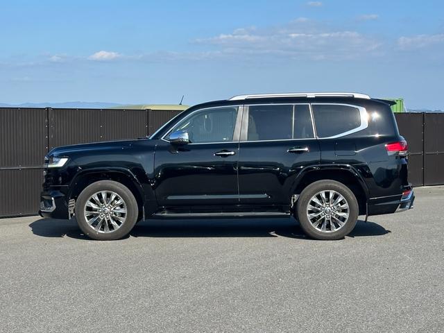 ランドクルーザー ＺＸ　ＳＲ　モデリスタエアロ　リアエンター　ＯＰ１２．３型ナビＴＶ　ＪＢＬサウンド　電動デフロック　クールＢＯＸ　ＩＴＳコネクト　ルーフレール　全周囲カメラ　セーフティセンス　２０ｉｎＡＷ　ＨＵＤ　ＢＳＭ（3枚目）