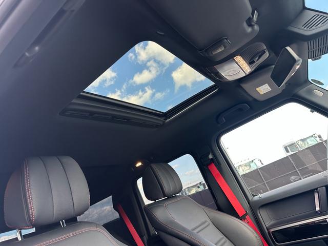Gクラス G350d AMGライン アダプティブダンピング ラグジュアリーPKG SR Burmester 電動サイドステップ サウンドジェネレーター パナメリカーナグリル レーダーセーフティ 360°カメラ 黒革 AMG20inAW(15枚目)