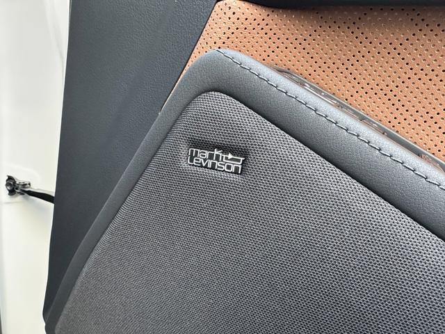 ���n�o�g�}�[�N���r���\���h�v���~�A���T���E���h�T�E���h�V�X�e����