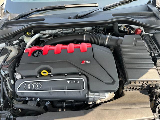 ���Ԃ̏ڍׂ₨�X���ɂ��Ă̂��₢���킹�́A�f�������[�����ς�A���͖����d�b�@�O�O�V�W�U�O�S�V�T�W�U�V�@����͂��Ă��₢���킹�������B���ЃX�^�b�t���ׂ��������������Ē����܂��B