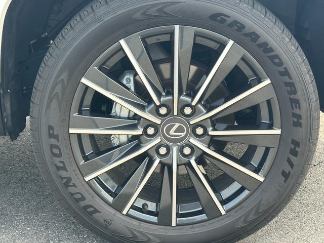 ＧＸ ＧＸ５５０　バージョンＬ　調光パノラマルーフ　デジタルミラー　前後ドラレコ　全周囲カメラ　電動サイドステップ　サドルタン本革シート　ク－ルＢＯＸ　おくだけ充電　ＨＵＤ　ＢＳＭ　パワーバックドア　セーフティシステム　２２ｉｎＡＷ（37枚目）