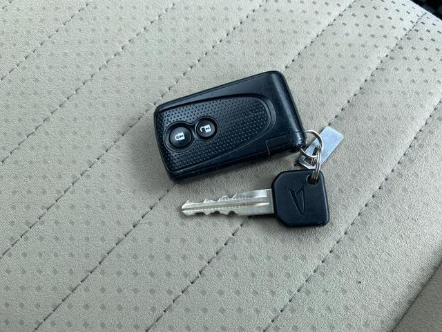 ココアプラスG 1年保証 ETC バックカメラ スマートキー 電動格納ミラー ベンチシート CVT 盗難防止システム CD ルーフレール パワーステアリング パワーウィンドウ(7枚目)