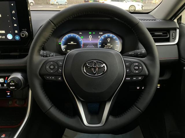 アドベンチャー オフロードパッケージII メーカー保証 4WD 全周囲カメラ クリアランスソナー オートクルーズコントロール レーンアシスト パワーシート 衝突被害軽減システム ナビ オートマチックハイビーム オートライト LEDヘッドランプ(8枚目)