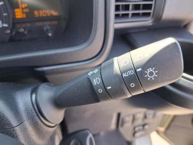 ハイゼットカーゴ デッキバン MT 衝突被害軽減システム ETC ナビ TV 両側スライドドア キーレスエントリー アイドリングストップ 電動格納ミラー オートマチックハイビーム ESC エアコン パワーステアリング(39枚目)