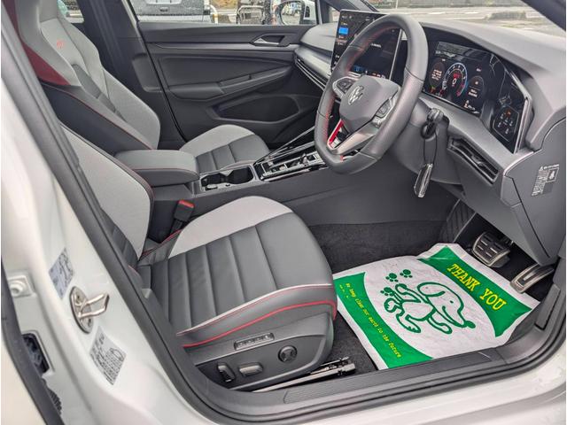 ゴルフＧＴＩ ベースグレード　ＥＴＣ　全周囲カメラ　ナビ　クリアランスソナー　オートクルーズコントロール　レーンアシスト　衝突被害軽減システム　アルミホイール　オートライト　ＬＥＤヘッドランプ　スマートキー　アイドリングストップ（33枚目）