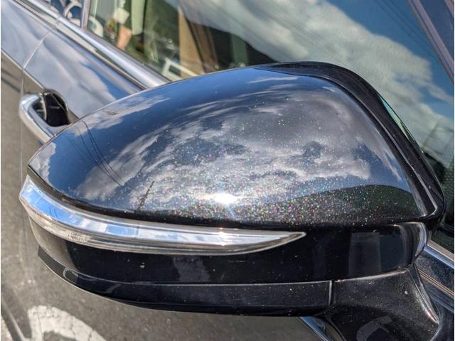 クラウンハイブリッド アスリートＳ　ブラックスタイル　クリアランスソナー　オートクルーズコントロール　バックカメラ　ナビ　アルミホイール　ＨＩＤ　サンルーフ　ＣＶＴ　スマートキー　電動格納ミラー　盗難防止システム　パワーシート　ＣＤ　衝突安全ボディ（23枚目）