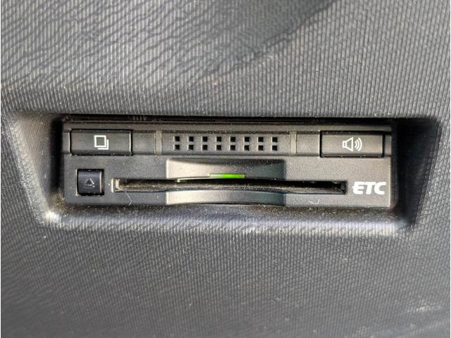 アクア Ｇ　Ｇ’ｓ　ドライブレコーダー　ＥＴＣ　ＴＶ　オートクルーズコントロール　レーンアシスト　衝突被害軽減システム　アルミホイール　オートマチックハイビーム　ＬＥＤヘッドランプ　スマートキー　電動格納ミラー　ＣＶＴ（8枚目）