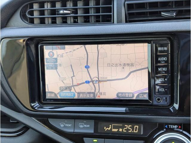 アクア Ｓスタイルブラック　ＥＴＣ　バックカメラ　ナビ　ＴＶ　レーンアシスト　衝突被害軽減システム　アルミホイール　オートマチックハイビーム　オートライト　スマートキー　アイドリングストップ　電動格納ミラー　ＣＶＴ（4枚目）