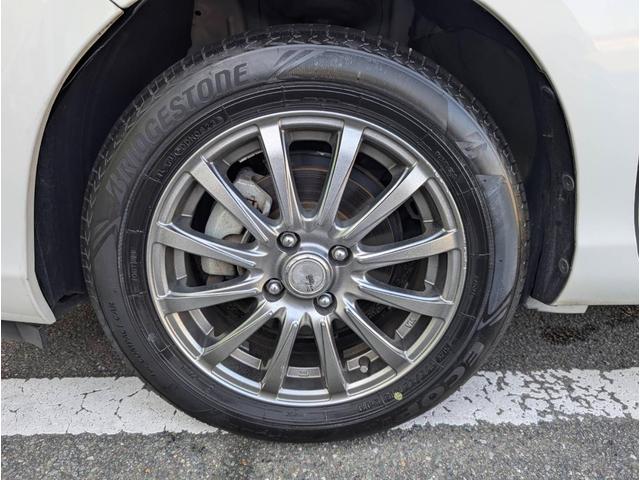 アクア Ｓスタイルブラック　ＥＴＣ　バックカメラ　ナビ　ＴＶ　レーンアシスト　衝突被害軽減システム　アルミホイール　オートマチックハイビーム　オートライト　スマートキー　アイドリングストップ　電動格納ミラー　ＣＶＴ（31枚目）