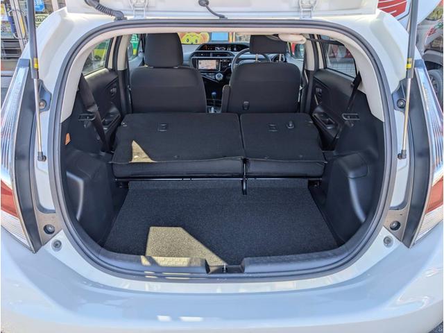 アクア Ｓスタイルブラック　ＥＴＣ　バックカメラ　ナビ　ＴＶ　レーンアシスト　衝突被害軽減システム　アルミホイール　オートマチックハイビーム　オートライト　スマートキー　アイドリングストップ　電動格納ミラー　ＣＶＴ（38枚目）