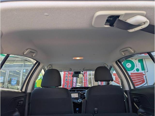 アクア Ｓスタイルブラック　ＥＴＣ　バックカメラ　ナビ　ＴＶ　レーンアシスト　衝突被害軽減システム　アルミホイール　オートマチックハイビーム　オートライト　スマートキー　アイドリングストップ　電動格納ミラー　ＣＶＴ（40枚目）