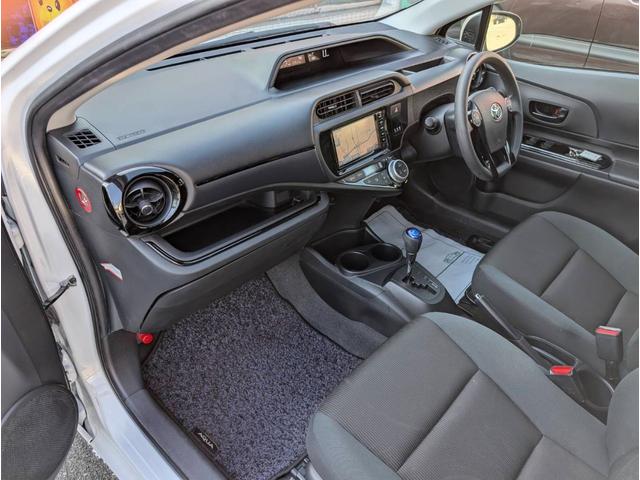 アクア Ｓスタイルブラック　ＥＴＣ　バックカメラ　ナビ　ＴＶ　レーンアシスト　衝突被害軽減システム　アルミホイール　オートマチックハイビーム　オートライト　スマートキー　アイドリングストップ　電動格納ミラー　ＣＶＴ（41枚目）