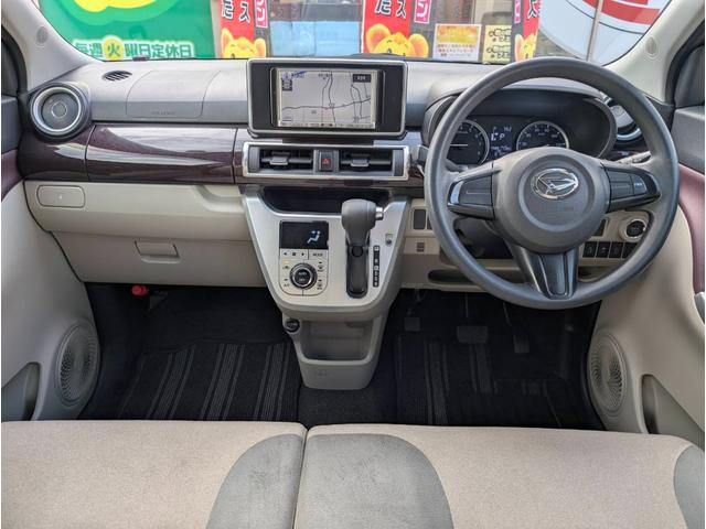 運転者にとっては日々使用することとなる運転席です。運転席が快適だと運転に集中することができますね。