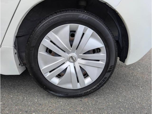 リーフ X ETC バックカメラ ナビ TV オートクルーズコントロール 衝突被害軽減システム スマートキー 電動格納ミラー シートヒーター CVT 盗難防止システム 衝突安全ボディ ABS ESC CD USB(26枚目)