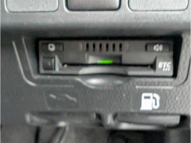 ルーミー カスタムＧ－Ｔ　ＥＴＣ　全周囲カメラ　ＴＶ　両側電動スライドドア　クリアランスソナー　オートクルーズコントロール　衝突被害軽減システム　アルミホイール　オートライト　ＬＥＤヘッドランプ　スマートキー（9枚目）