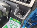 ハイブリッドＦＸ　キーレスエントリー　アイドリングストップ　電動格納ミラー　シートヒーター　ベンチシート　ＣＶＴ　盗難防止システム　ＡＢＳ　ＥＳＣ　ＣＤ　衝突安全ボディ　エアコン　パワーステアリング　パワーウィンドウ（18枚目）