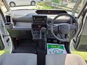 車を運転する際には運転席の存在は欠かせません。なのでしっかりとチェックしたいポイントですね。