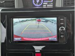 バックカメラ装備。駐車が苦手な方には欠かせません。 5