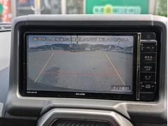 バックカメラ装着済！死角になりやすい後方もとても見やすいです☆車庫入れに自信がない方や縦列駐車が苦手な方にも、オススメな機能です！安心度もアップ！ 4