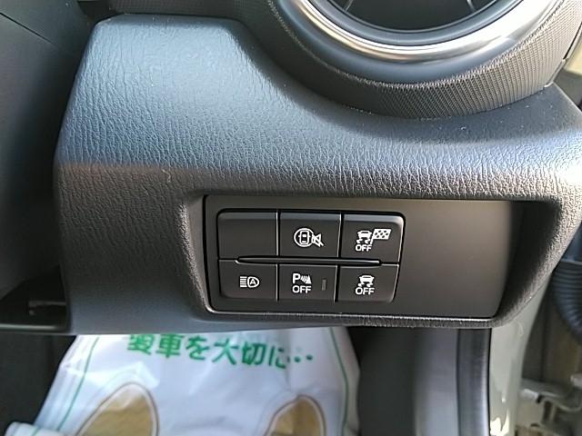 ロードスター Ｓスペシャルパッケージ　キーレス　フルセグ　ＴＶ　エアバッグ　フル装備　助手席エアバッグ　衝突被害軽減システム　ＥＴＣ　バックカメラ　スマートキー　オートクルーズコントロール（13枚目）