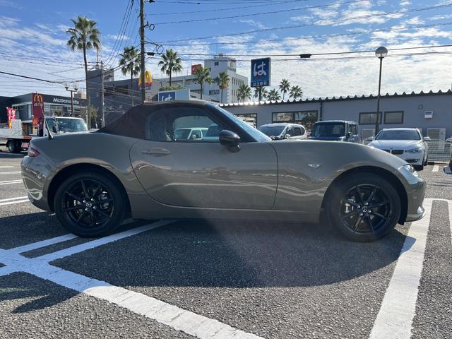 ロードスター Ｓスペシャルパッケージ　キーレス　フルセグ　ＴＶ　エアバッグ　フル装備　助手席エアバッグ　衝突被害軽減システム　ＥＴＣ　バックカメラ　スマートキー　オートクルーズコントロール（17枚目）