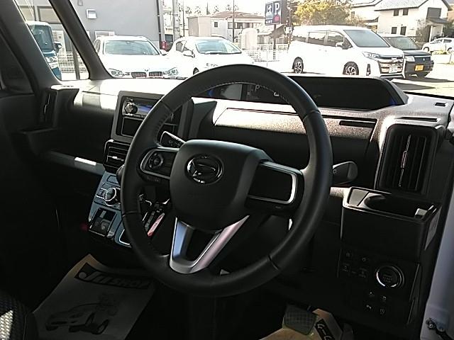 タント カスタムＲＳ　キーレス　１５アルミホイール　エアバッグ　オートマ　フル装備　助手席エアバッグ　衝突被害軽減システム　スマートキー　横滑り防止機能　シートヒーター（9枚目）