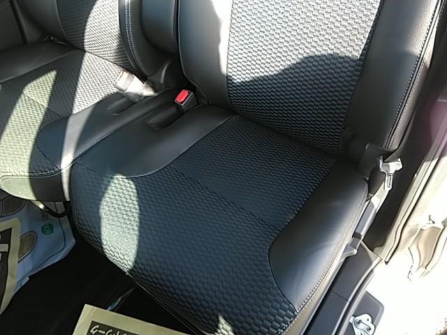 タント カスタムＲＳ　キーレス　１５アルミホイール　エアバッグ　オートマ　フル装備　助手席エアバッグ　衝突被害軽減システム　スマートキー　横滑り防止機能　シートヒーター（14枚目）