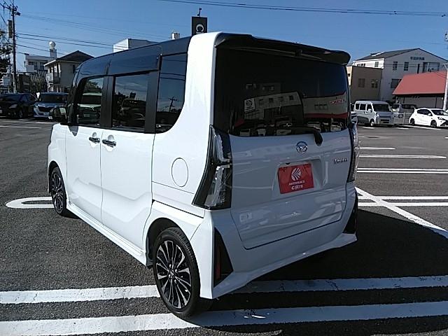 タント カスタムＲＳ　キーレス　１５アルミホイール　エアバッグ　オートマ　フル装備　助手席エアバッグ　衝突被害軽減システム　スマートキー　横滑り防止機能　シートヒーター（18枚目）