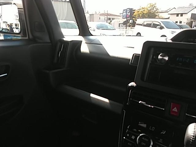 タント カスタムＲＳ　キーレス　１５アルミホイール　エアバッグ　オートマ　フル装備　助手席エアバッグ　衝突被害軽減システム　スマートキー　横滑り防止機能　シートヒーター（23枚目）