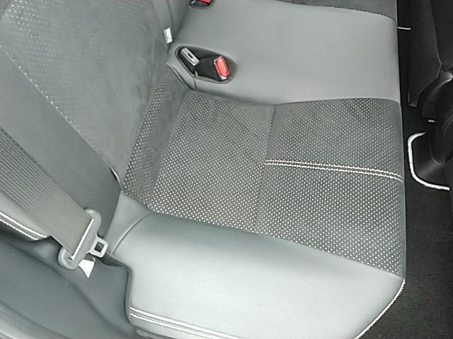 アクア G G’s キーレス フルセグ ナビ&TV 17アルミホイール エアバッグ オートマ フル装備 助手席エアバッグ 衝突被害軽減システム ETC バックカメラ スマートキー オートクルーズコントロール(11枚目)